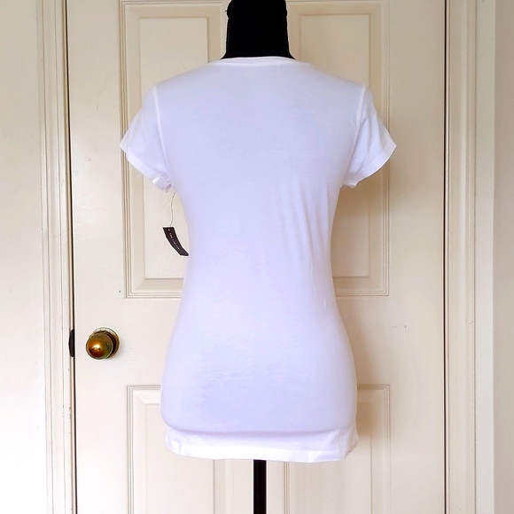 NWT. The Limited Perfect Tee Short Sleeve with silver and grey front patterns. - Picture 2 of 4